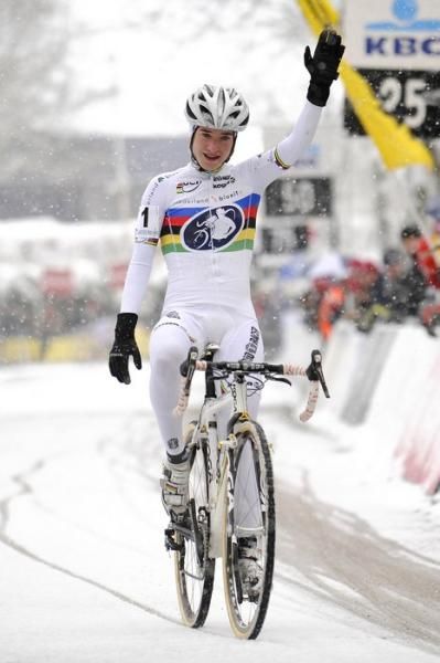 Marianne Vos appears satisfied with second place