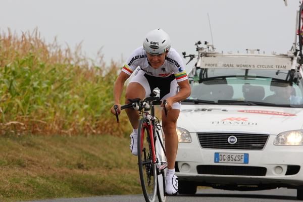 Diana Ziliute (Safi) started early and was fastest overall.