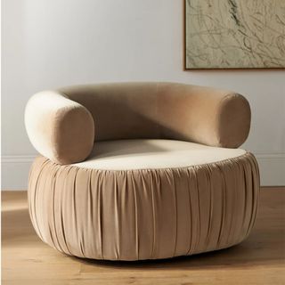 Martinique Swivel Chair