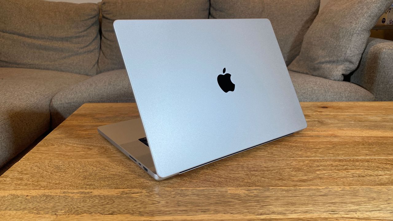 MacBook Pro (16-inch, M1 Max)
