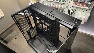 Lian Li O11 Vision Compact PC case