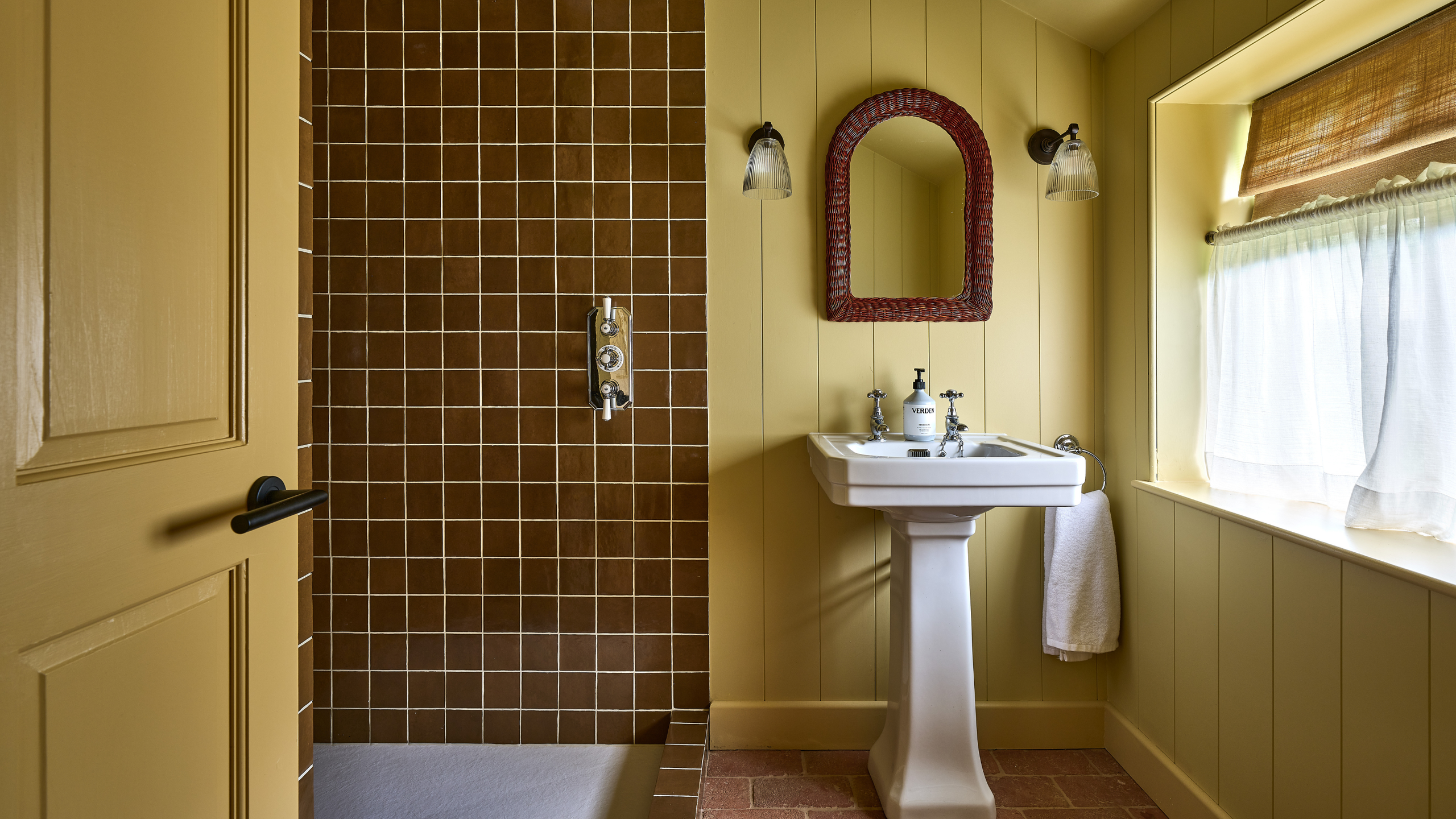 3 bathroom tile trends to try in 2026