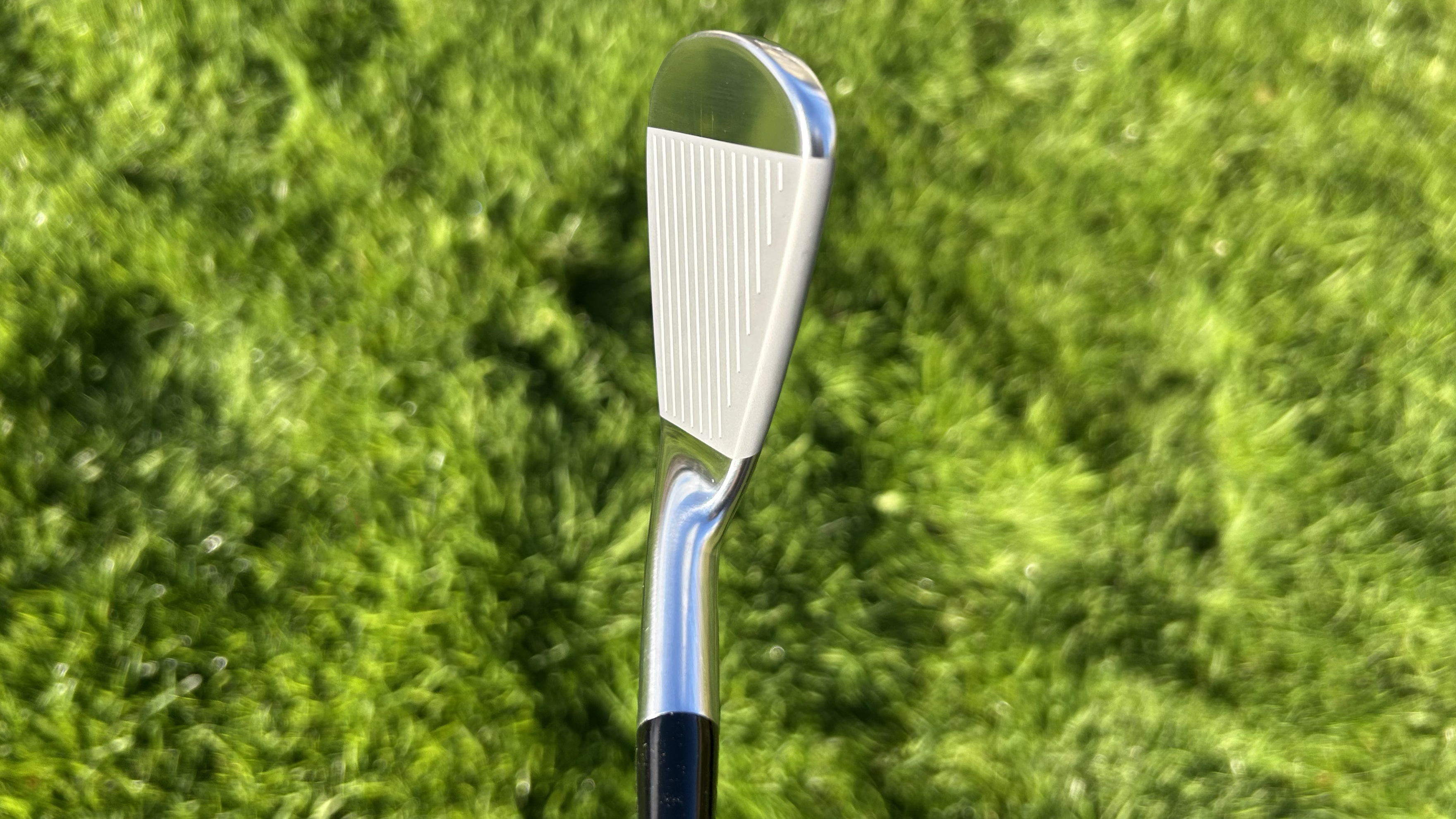 Photo of the Mizuno M-15 Irons