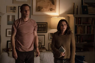 Julia Louis-Dreyfus and Tobias Menzies in You Hurt My Feelings