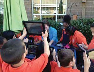 Seatack Elementary third graders work collaboratively on a simple machines project using Google Docs.  