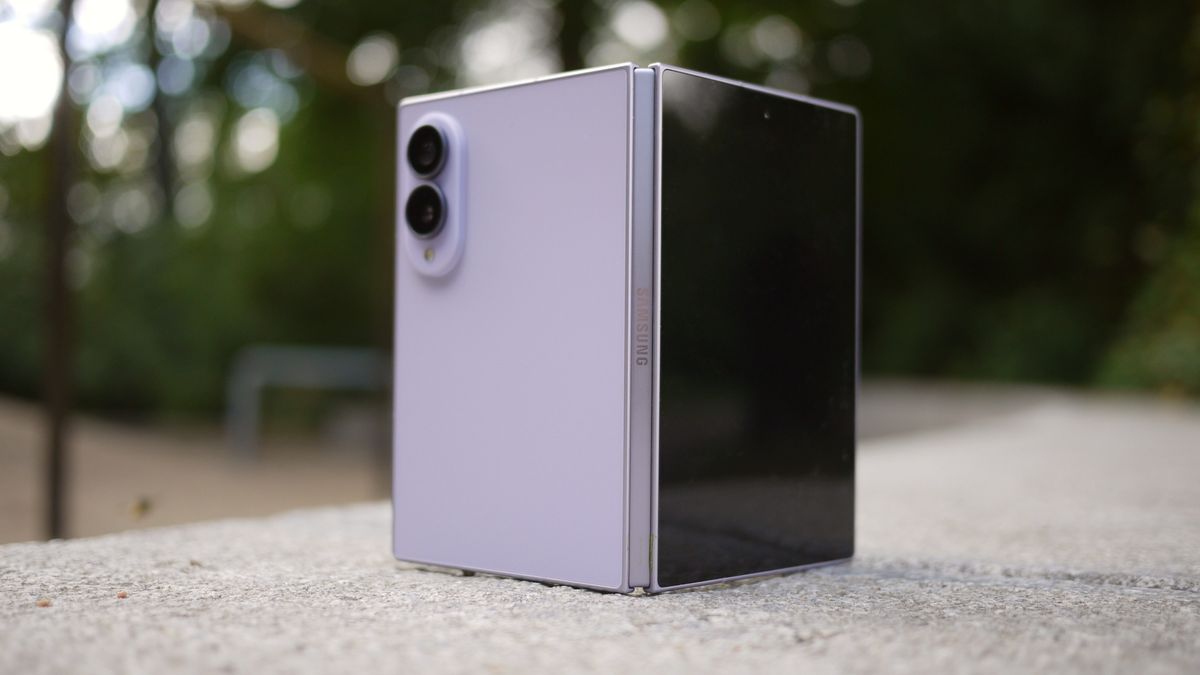 Galaxy Z Fold 8