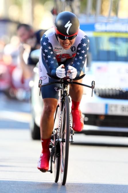 Carmen Small (United States) took the bronze medal