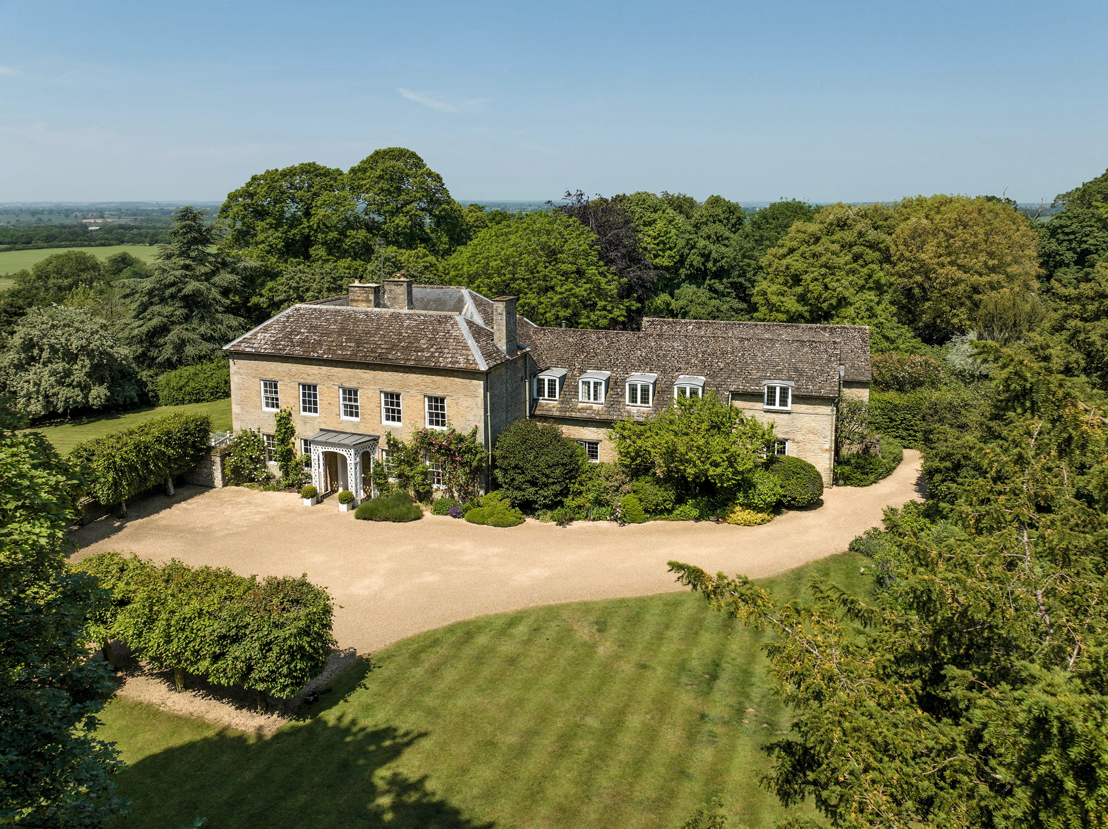 Images of Friars Well in Banbury