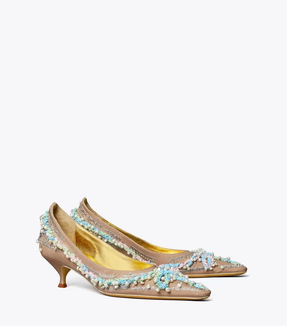 Beaded Pump in Brown, Size 9