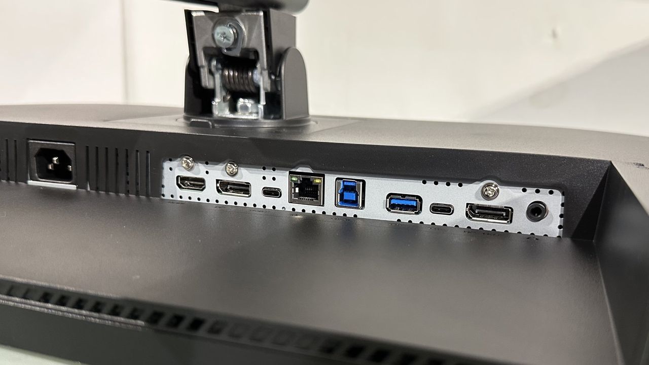 The Iiyama ProGraphic HB3201UHSNP during our testing