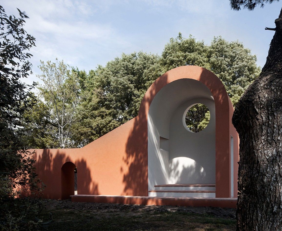 Ricardo Flores and Eva Prats ‘The Morning Chapel&#039; is part of the Vatican Chapels at Venice Architecture Biennale