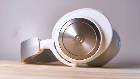 Close up of the right ear cup on the SteelSeries Arctis Nova Pro