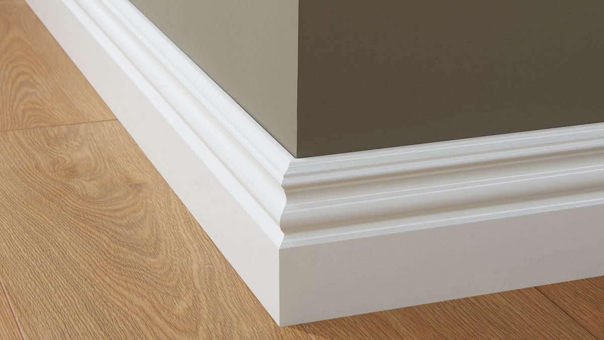 SX122 Small Ogee Skirting Board - Wm Boyle Interior Finishes