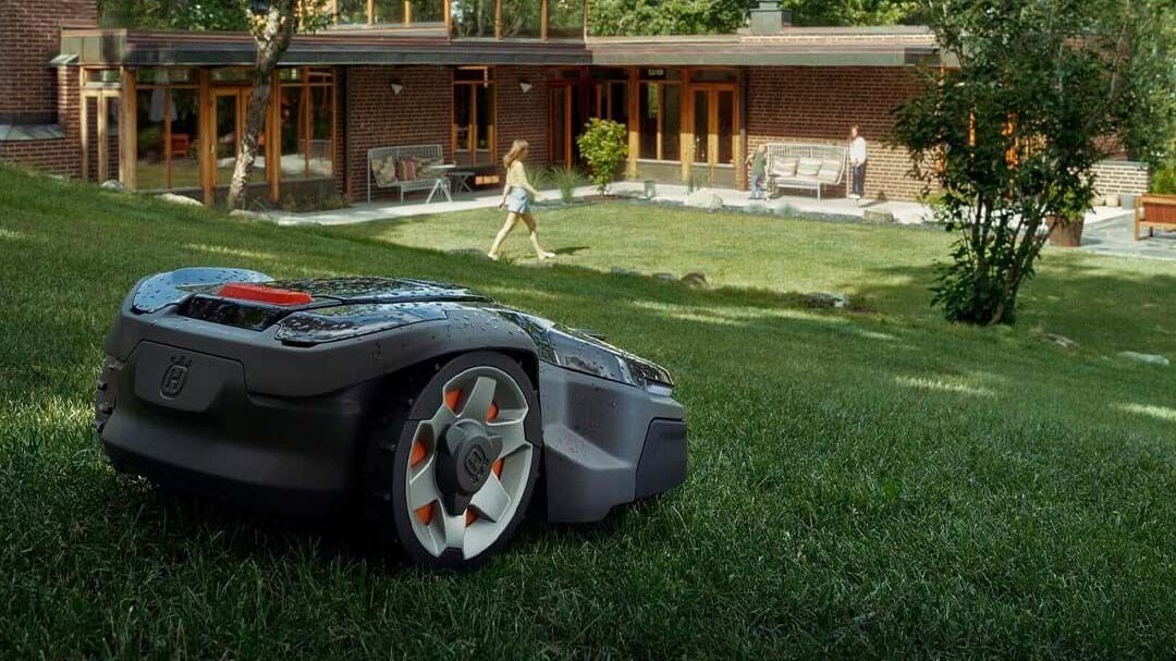 Husqvarna robot lawn mower