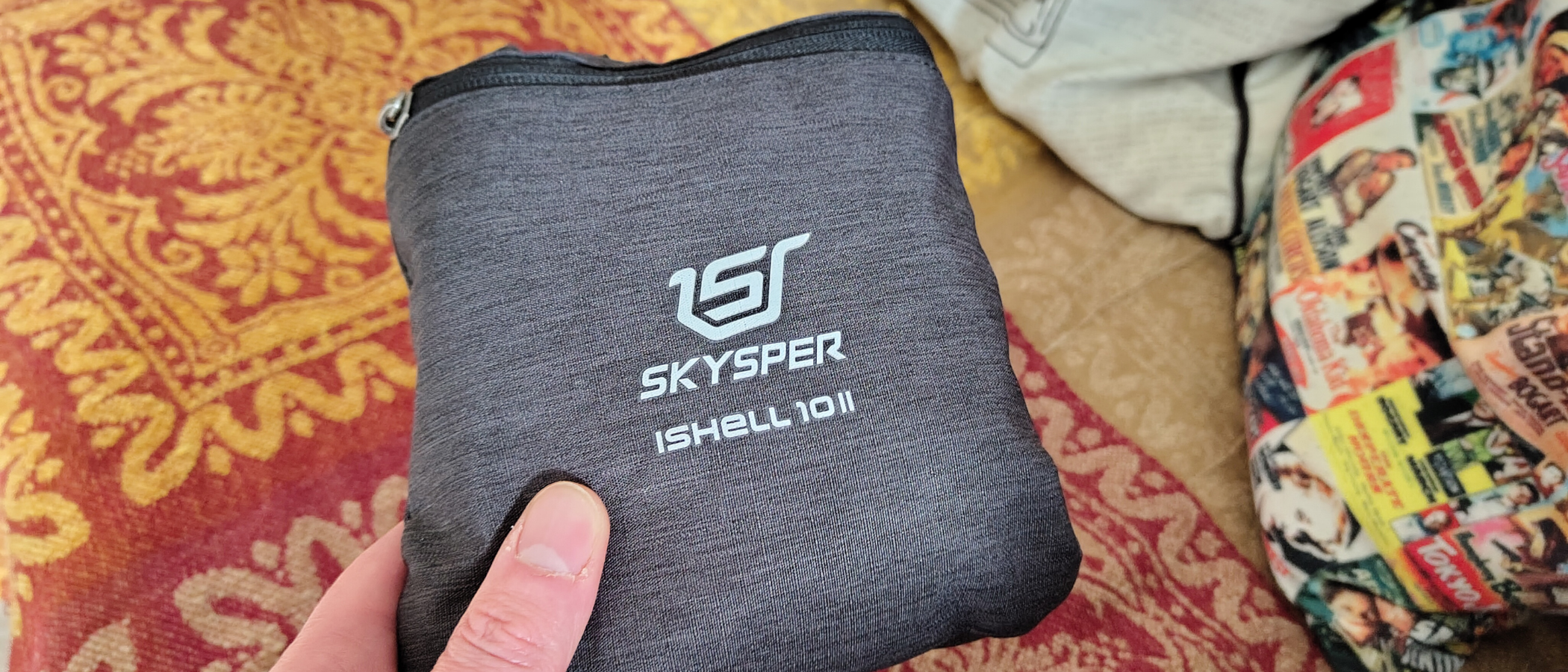 The Skysper foldable backpack in hand