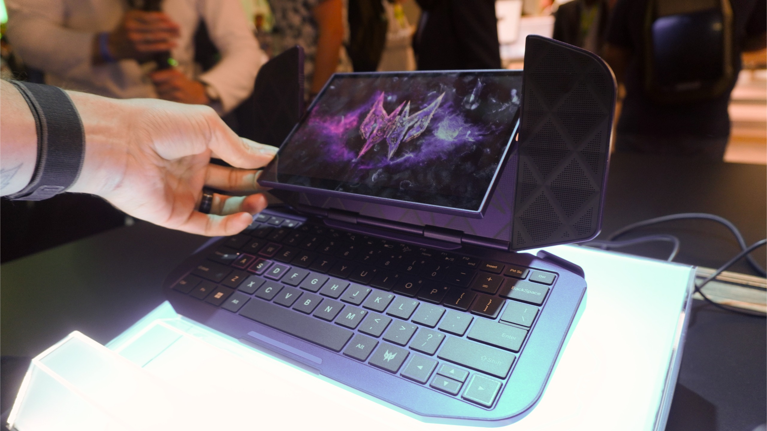 Acer Project DualPlay Mini