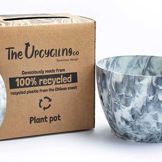 The Upcycling Co recycled plant pot and box packaging 