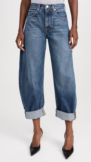 T9h6eGFpNoqEyozGXNeqiQ-320-80 تشارك كارولين ماجواير اتجاهات الصيف التي رصدتها في باريس