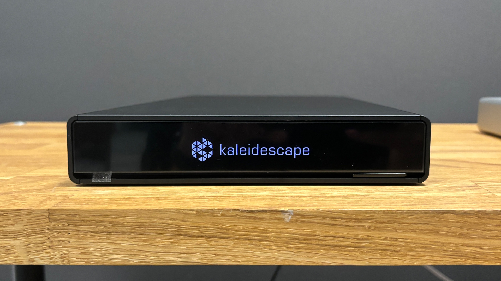 Kaleidescape Strato C и твердотельный накопитель Terra Prime