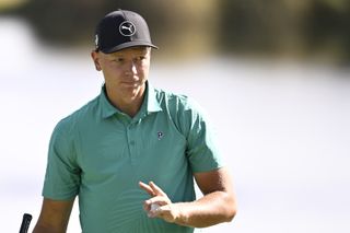 Matti Schmid acknowledges the crowd at the 2024 Shriners Children's Open