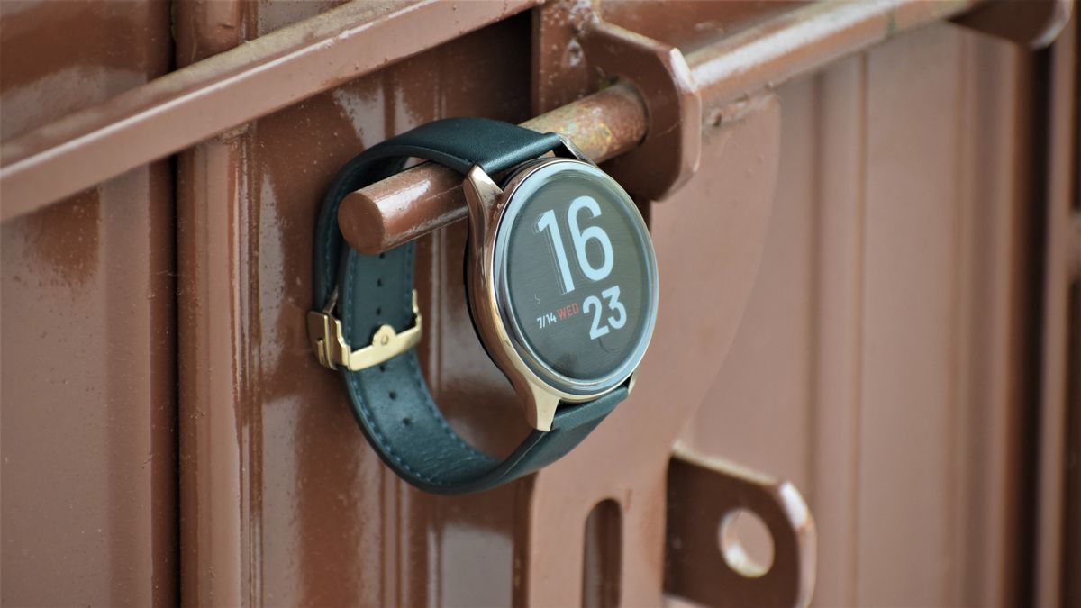 OnePlus Watch Cobalt Limited Edition