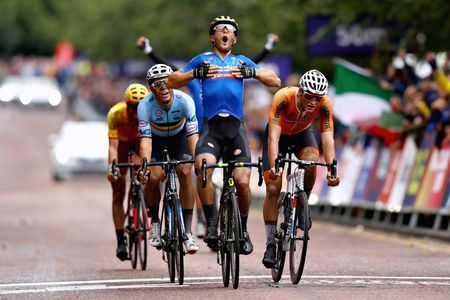 Oh yes! Matteo Trentin wins