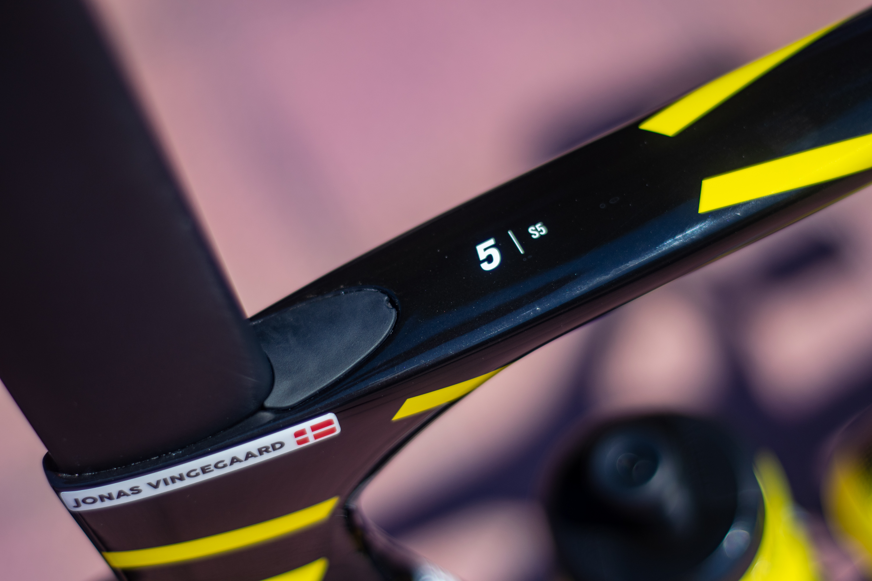 Jonas Vingegaard's Cervelo S5 Tour de France race bike