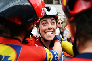 'I had nothing to lose' - Anna Henderson makes her own luck with Giro d'Italia Women's stage victory