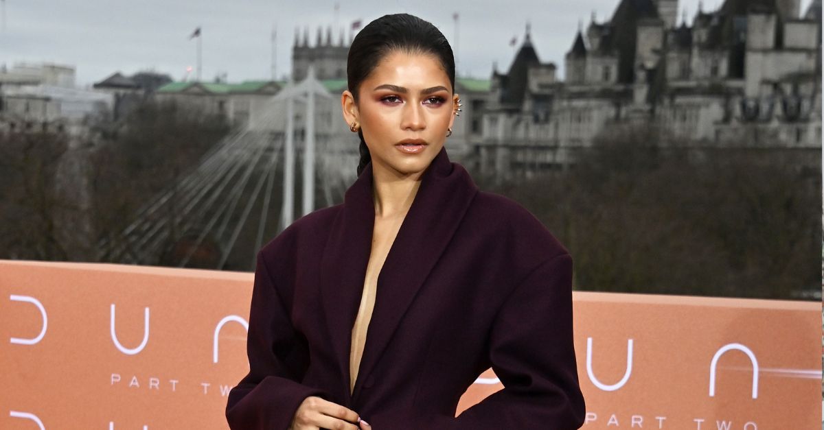The Monotone Styling Trick Celebs Use to Make Them Look Elegant Who(01)