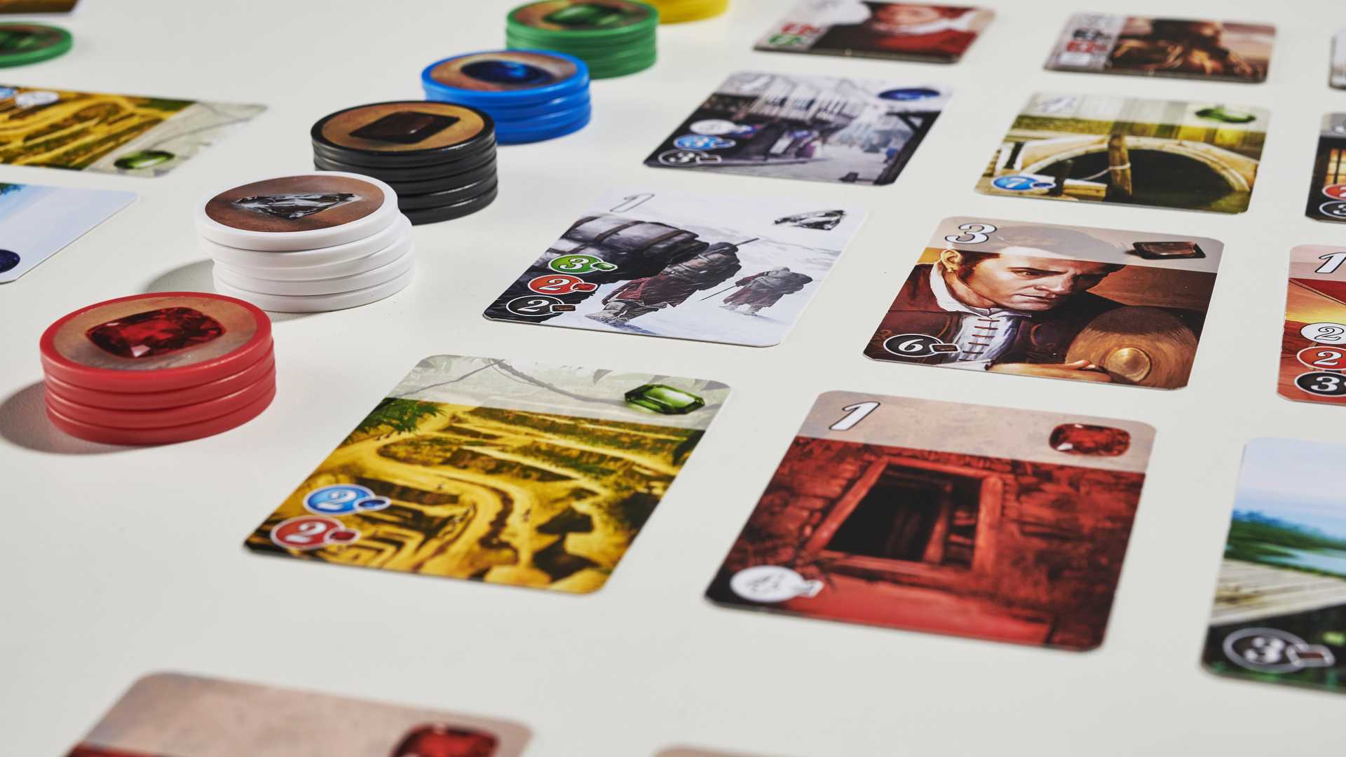 Splendor Review: A Modern Board Game Gem 