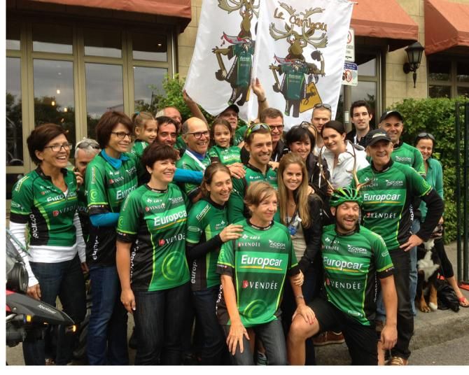 David Veilleux amidst family and friends following Friday's Grand Prix Cycliste de Qu&eacute;bec
