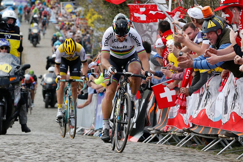 Peter Sagan powers away from Sep Vanmarcke