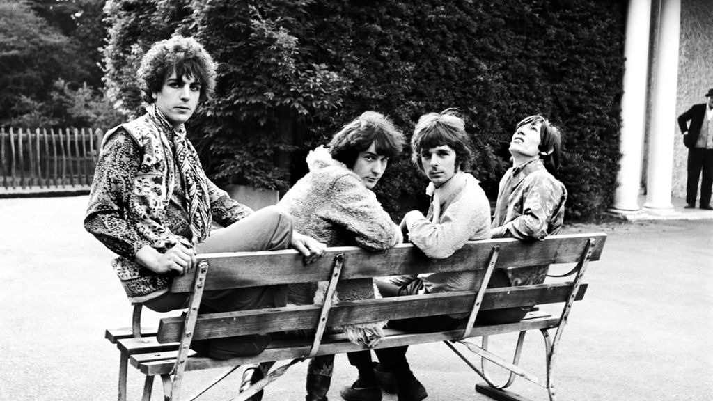 Pink Floyd In The Flesh Louder