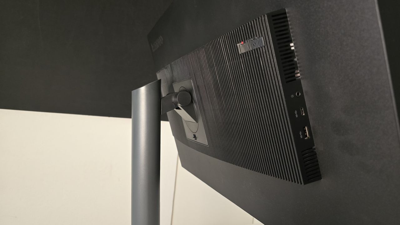 Lenovo ThinkVision P32pz-30