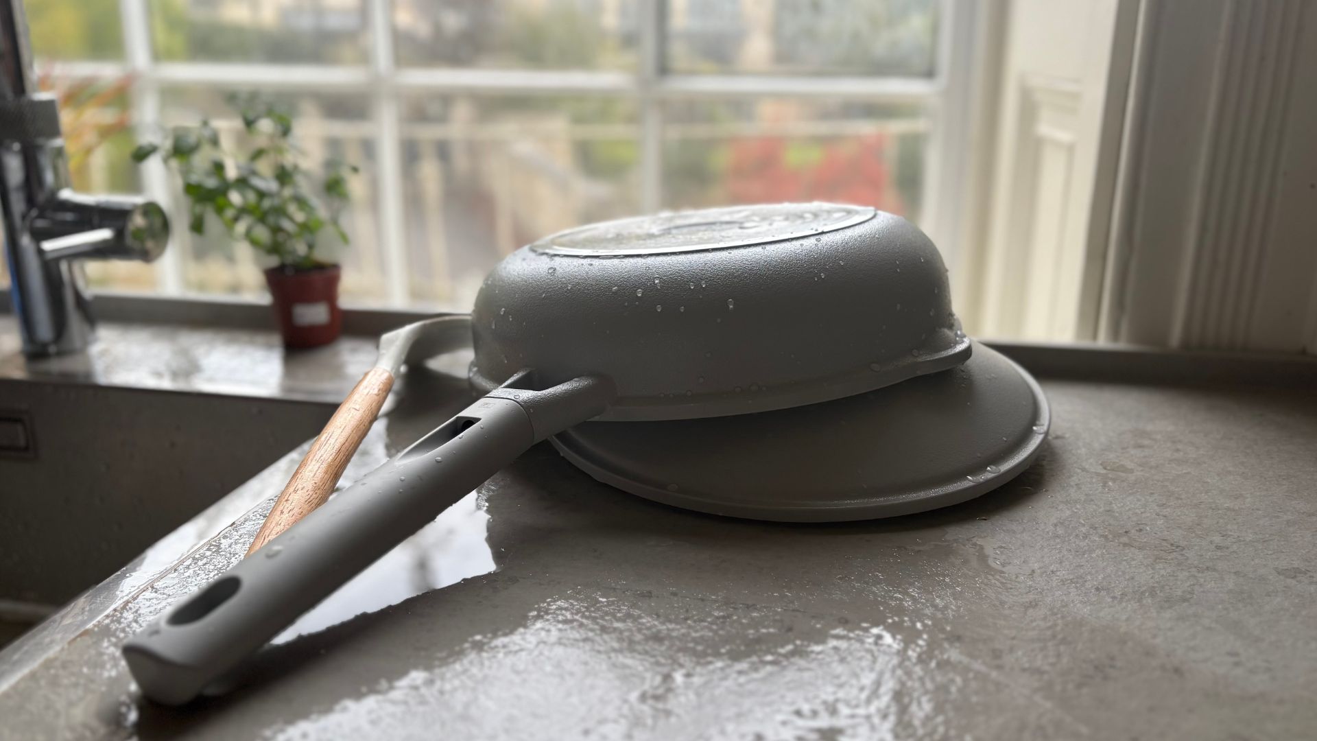 Testing the Lakeland Only Pan