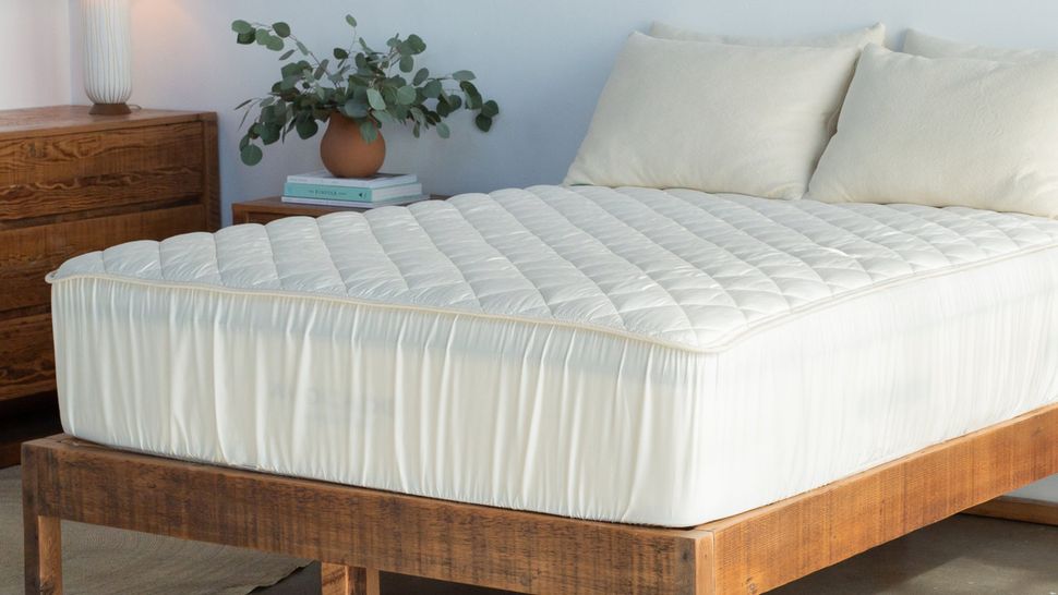 mattress pad vs topper or protector