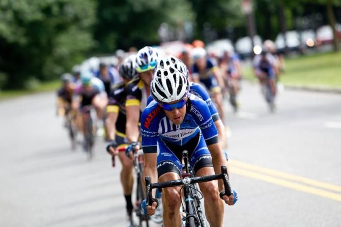 Chris Jones (UnitedHealthcare) on the front to bring back the break