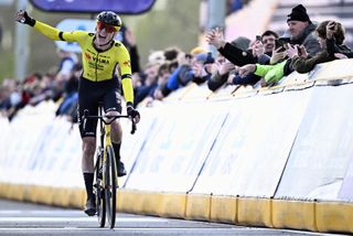 Jorgenson wins Dwars door Vlaanderen after signing for Visma in 2024