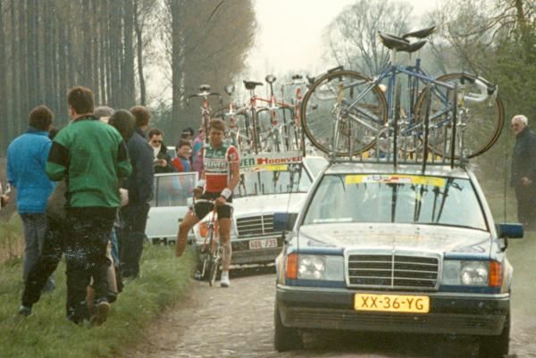 Back in 1990 Mercedes were as common in the convoy as Skodas are today. Here Sean Yates is stopped on the side of the road as the convoy goes past.
