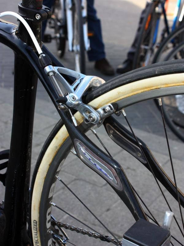 Seat stays on the new Specialized Project Black are even slimmer up top than on the Roubaix SL2.