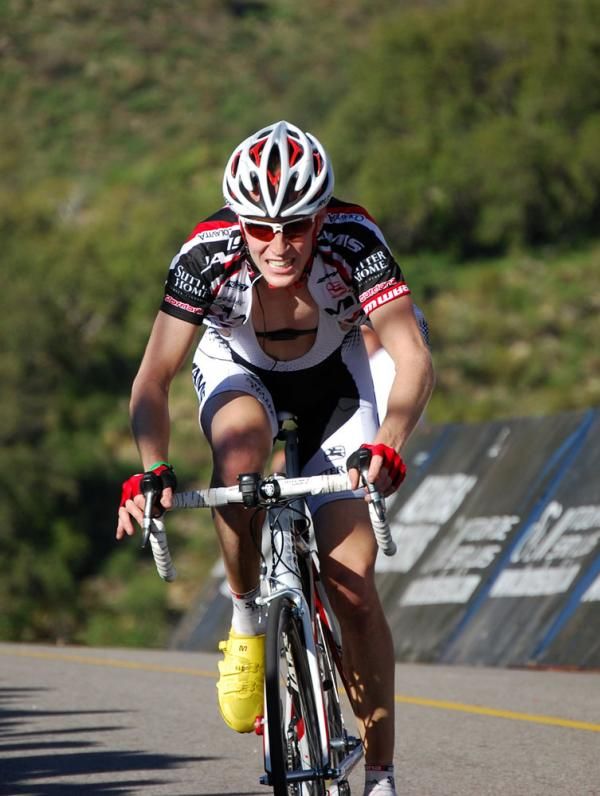 Tyler Wren (Jamis-Sutter Home) comes in to the finish