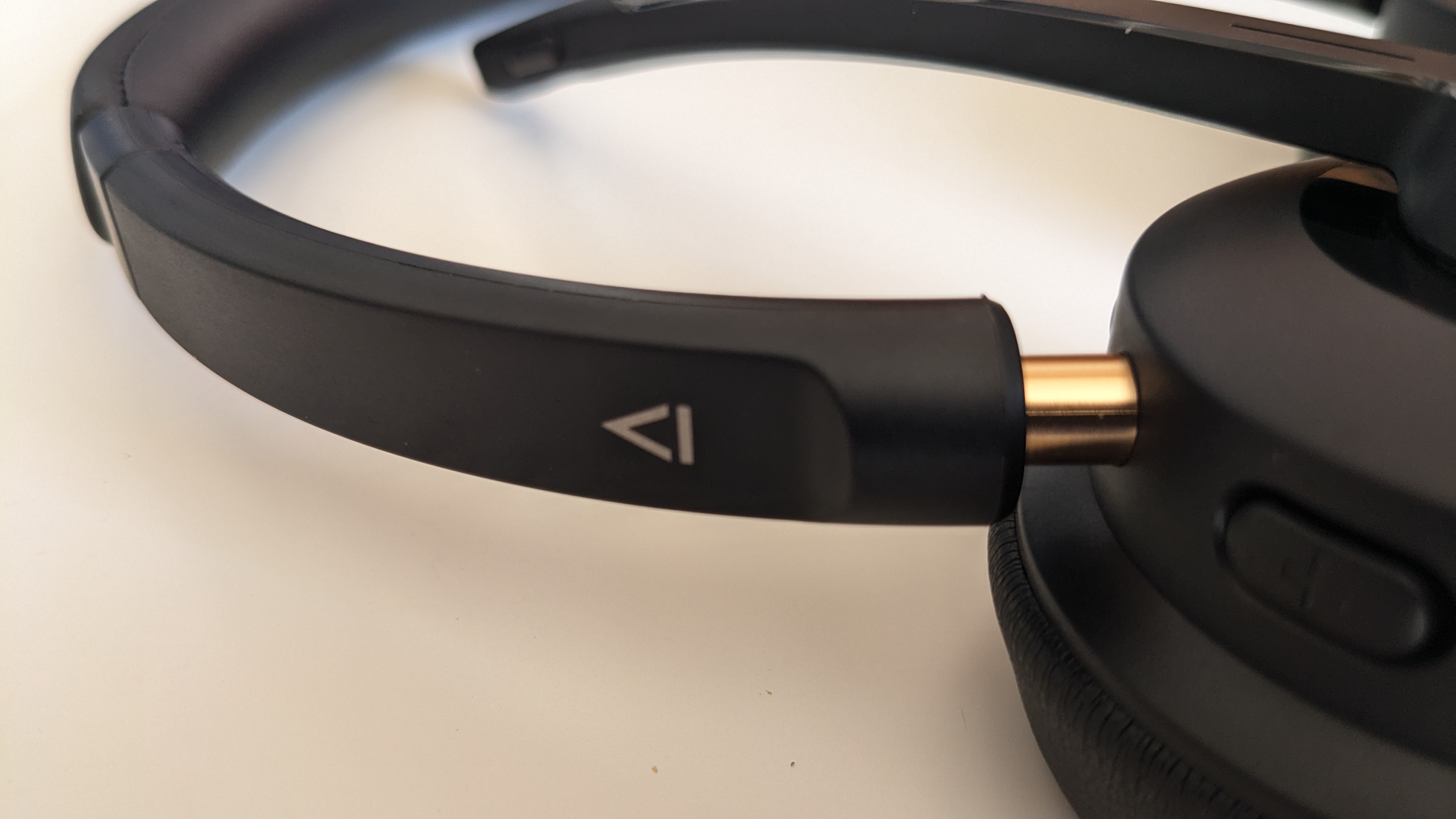 The Creative Chat Wireless headset during our review
