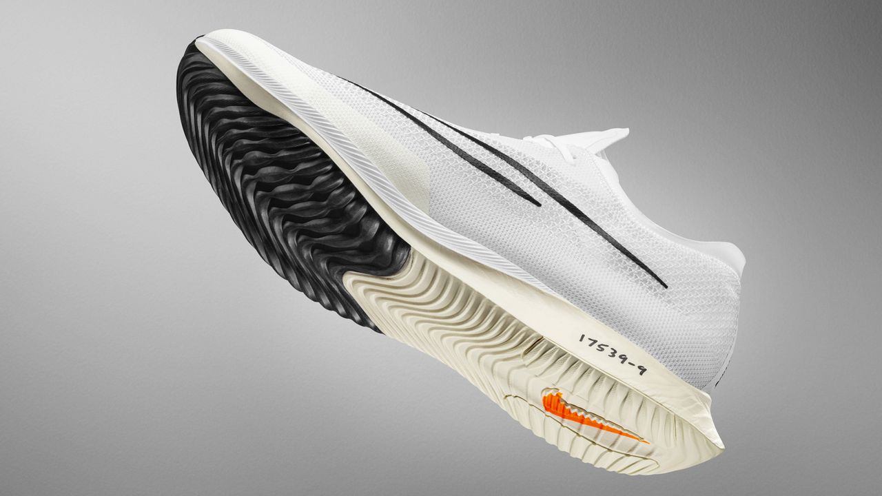 Nike ZoomX Streakfly details