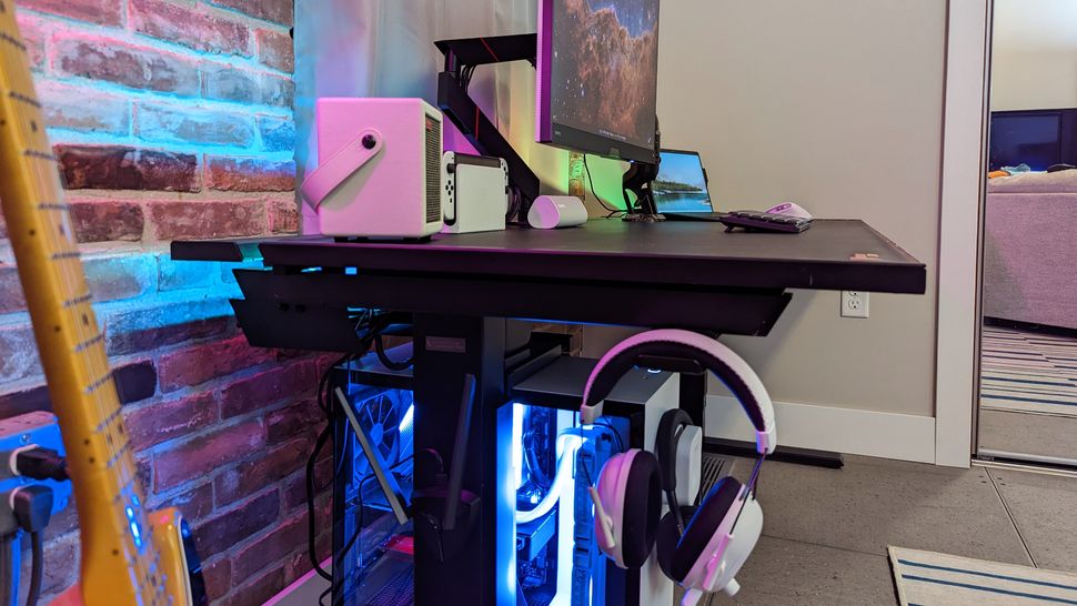 Secretlab Magnus Pro Desk Review: The Standing King Of Cable Management 