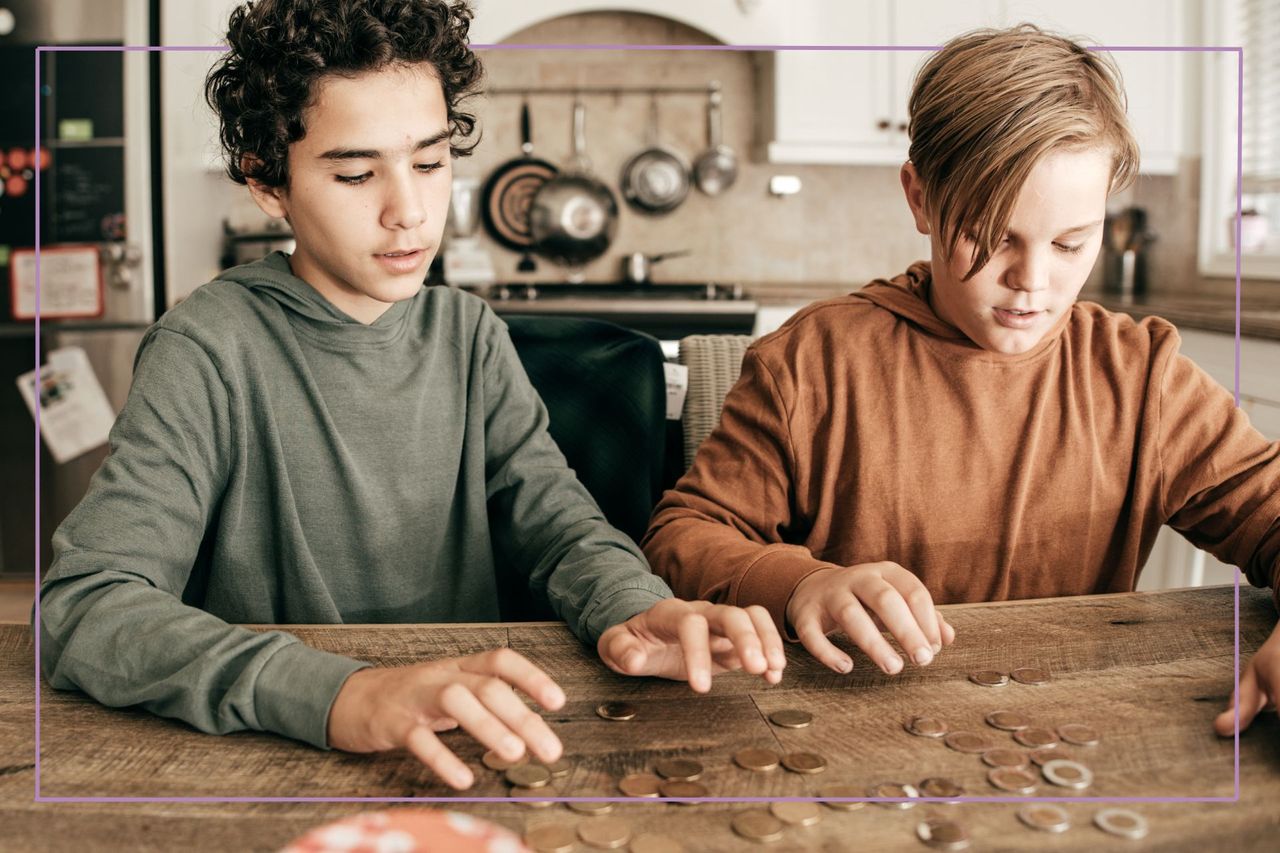 Teens counting out money