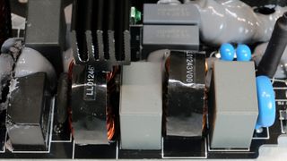 Cooler Master V750 Gold V2