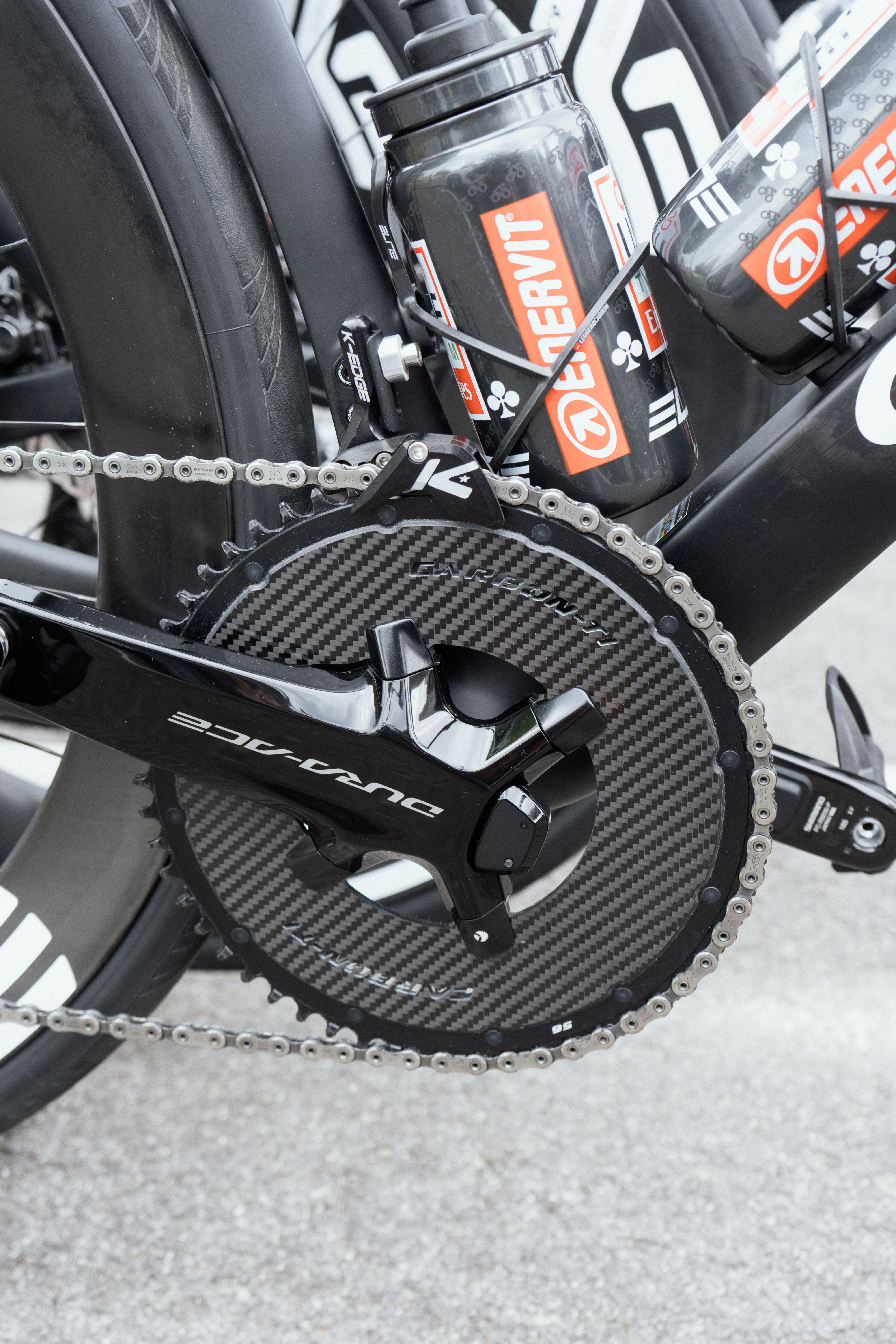 Tadej Pogacars pato toro