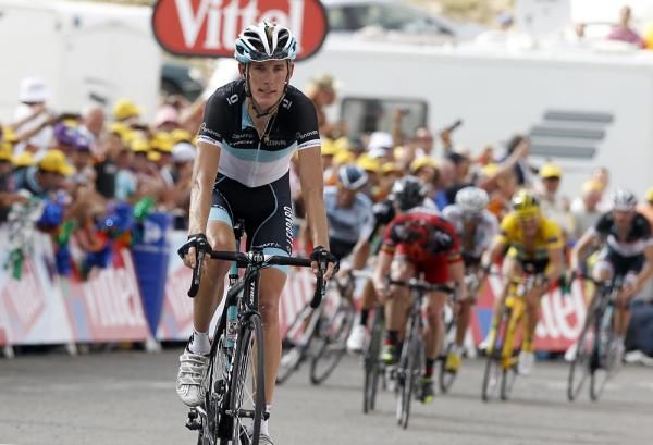 Andy Schleck only managed to get two seconds on his rivals.