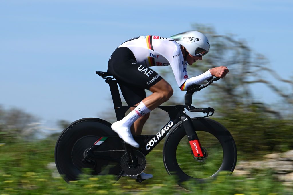 ALBUFEIRA PORTUGAL FEBRUARY 17 Nils Politt of Germany and UAE Team Emirates sprints during the 50th Volta ao Algarve em Bicicleta 2024 Stage 4 a 22km individual time trial in Albufeira on February 17 2024 in Albufeira Portugal Photo by Dario BelingheriGetty Images