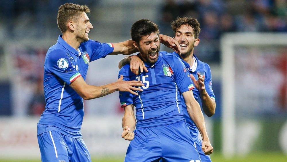 Conte Calls Up Seven Uncapped Players For Italy Camp | FourFourTwo